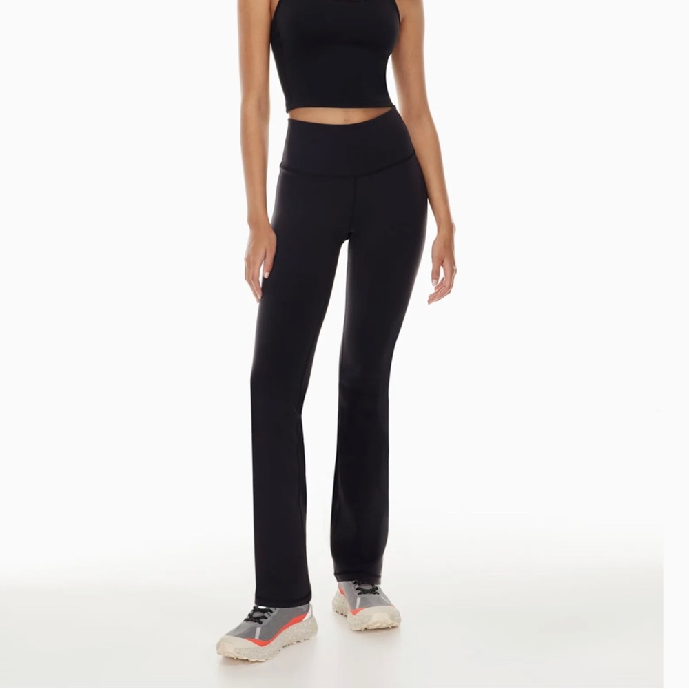 Aritzia Leggings